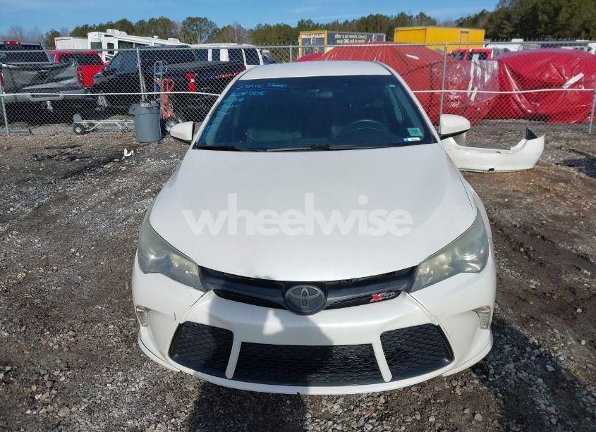 Photo 13 of 2016 Toyota Camry SE (VIN 4T1BF1FK5GU154319)