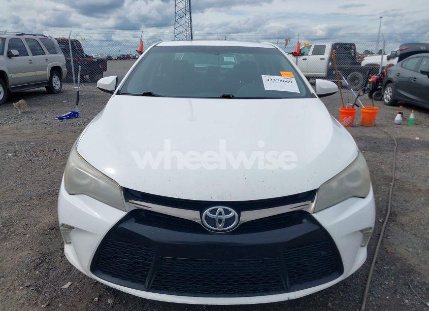 Photo 12 of 2016 Toyota Camry SE (VIN 4T1BF1FK5GU163599)