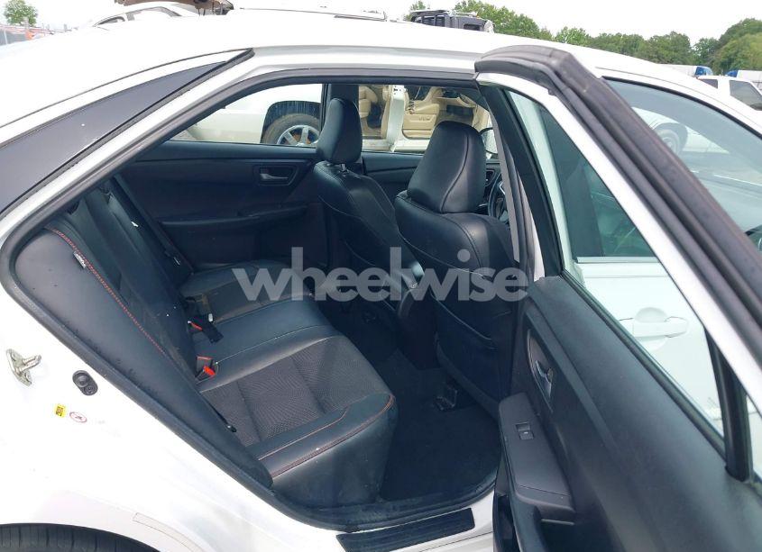 Photo 8 of 2016 Toyota Camry SE (VIN 4T1BF1FK5GU163599)