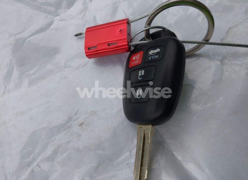 Photo 11 of 2016 Toyota Camry SE (VIN 4T1BF1FK5GU164848)