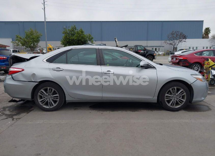 Photo 14 of 2016 Toyota Camry SE (VIN 4T1BF1FK5GU164848)