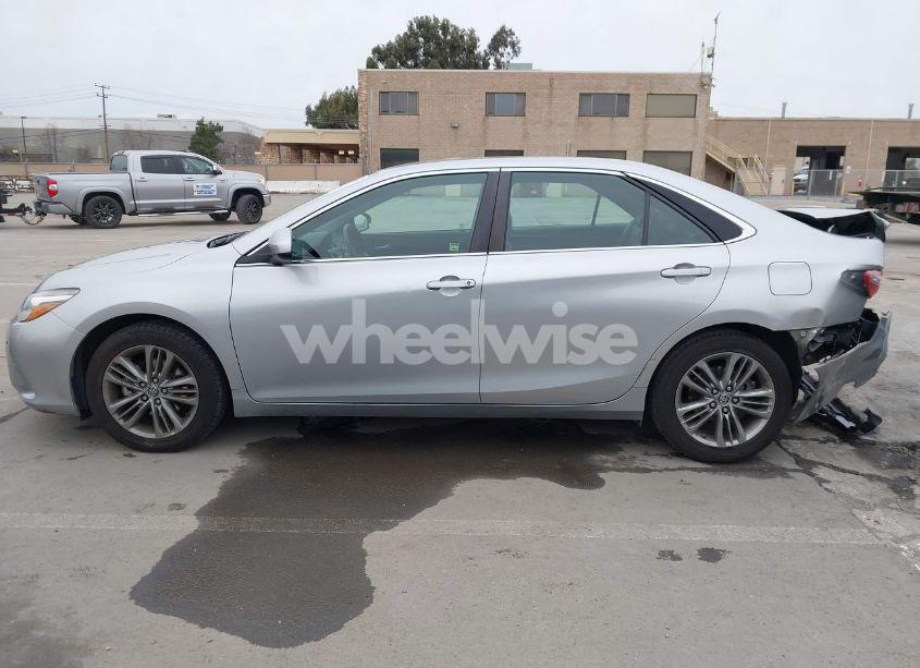 Photo 15 of 2016 Toyota Camry SE (VIN 4T1BF1FK5GU164848)