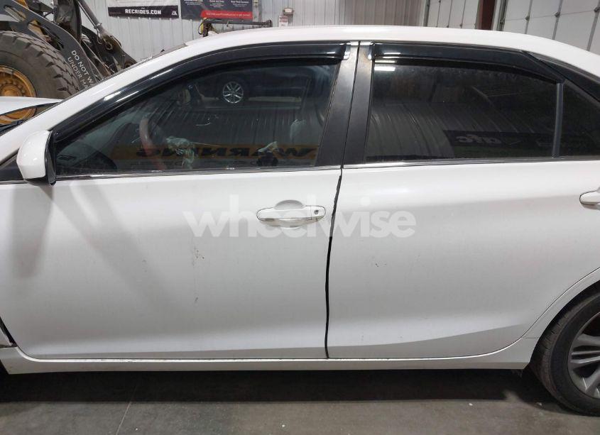 Photo 14 of 2016 Toyota Camry SE (VIN 4T1BF1FK5GU181343)