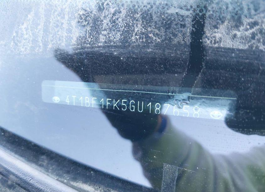 Photo 16 of 2016 Toyota Camry SE (VIN 4T1BF1FK5GU187658)