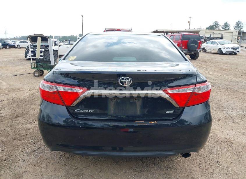Photo 17 of 2016 Toyota Camry SE (VIN 4T1BF1FK5GU188826)