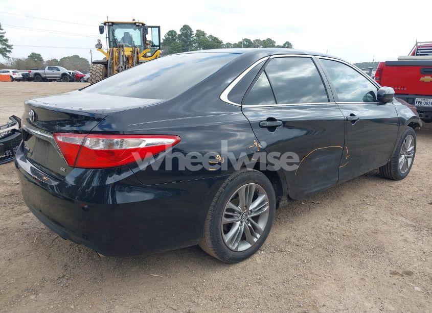 Photo 4 of 2016 Toyota Camry SE (VIN 4T1BF1FK5GU188826)