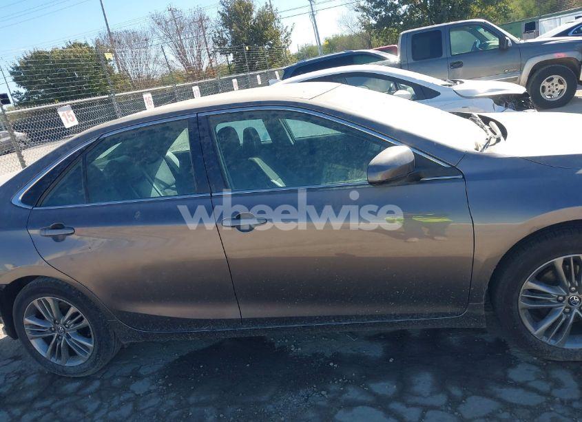 Photo 14 of 2016 Toyota Camry SE (VIN 4T1BF1FK5GU189216)