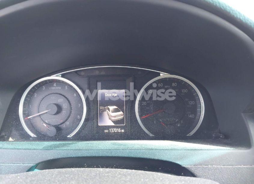 Photo 15 of 2016 Toyota Camry SE (VIN 4T1BF1FK5GU195372)