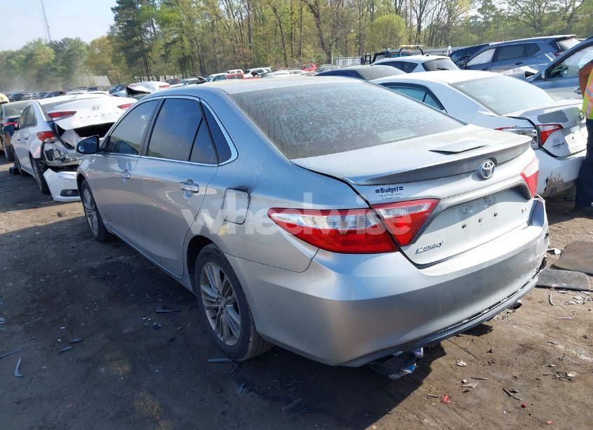 Photo 3 of 2016 Toyota Camry SE (VIN 4T1BF1FK5GU195372)