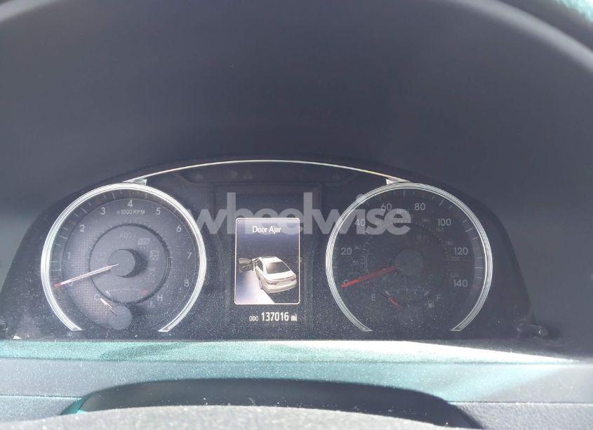 Photo 7 of 2016 Toyota Camry SE (VIN 4T1BF1FK5GU195372)