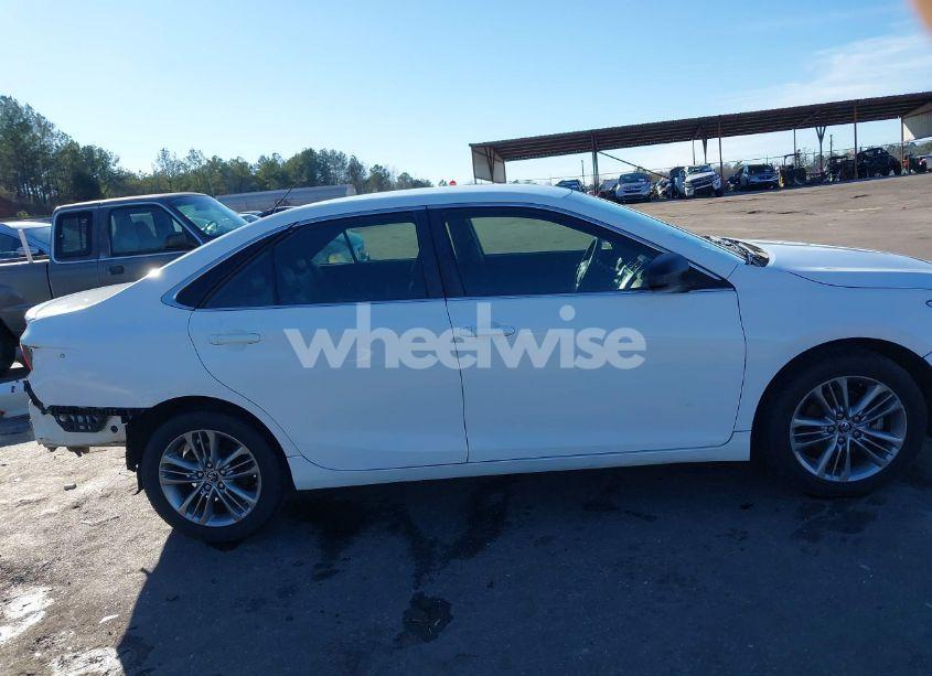 Photo 14 of 2016 Toyota Camry SE (VIN 4T1BF1FK5GU231139)