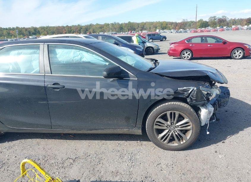 Photo 14 of 2016 Toyota Camry SE (VIN 4T1BF1FK5GU239872)