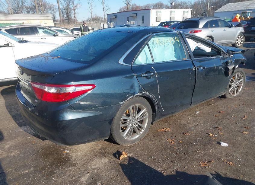 Photo 4 of 2016 Toyota Camry SE (VIN 4T1BF1FK5GU263184)