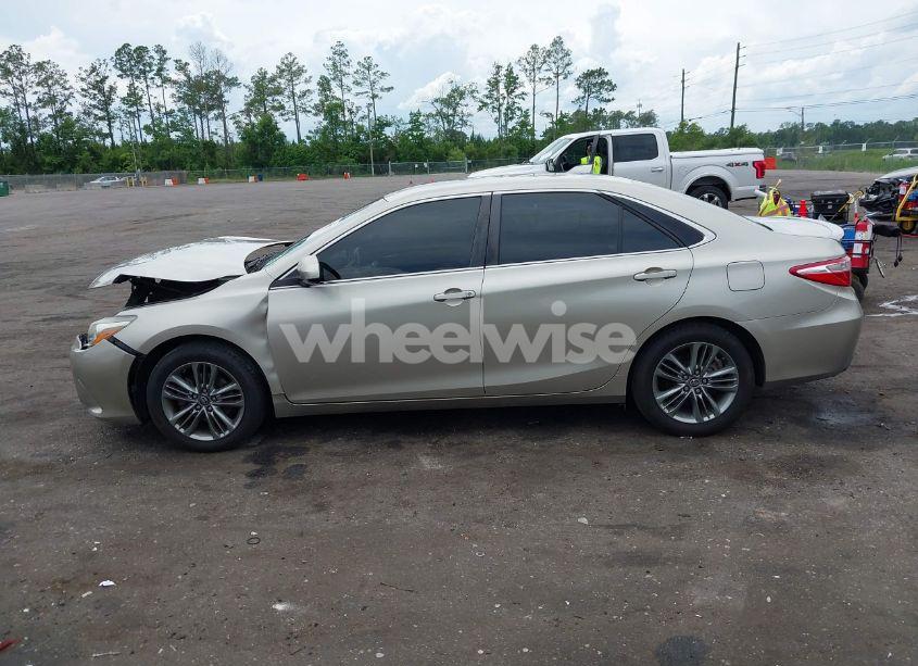 Photo 15 of 2016 Toyota Camry SE (VIN 4T1BF1FK5GU267056)