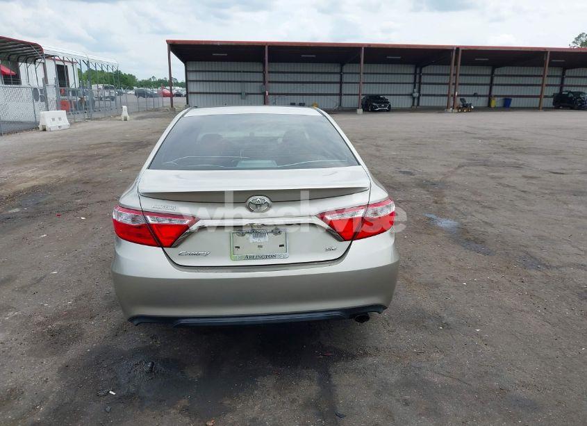 Photo 17 of 2016 Toyota Camry SE (VIN 4T1BF1FK5GU267056)