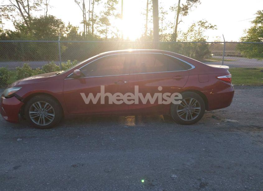 Photo 14 of 2016 Toyota Camry SE (VIN 4T1BF1FK5GU549486)