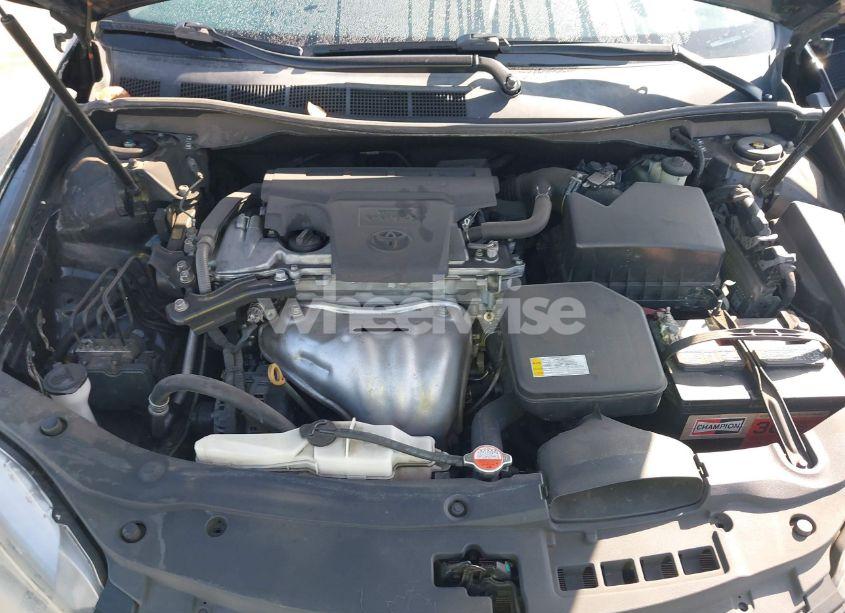 Photo 10 of 2016 Toyota Camry SE (VIN 4T1BF1FK5GU550542)