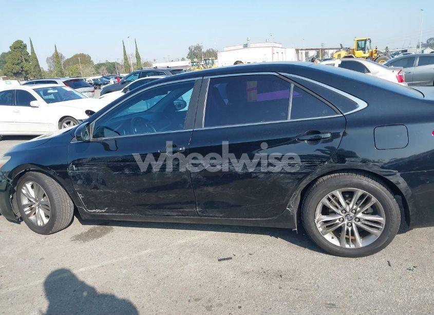 Photo 14 of 2016 Toyota Camry SE (VIN 4T1BF1FK5GU550542)