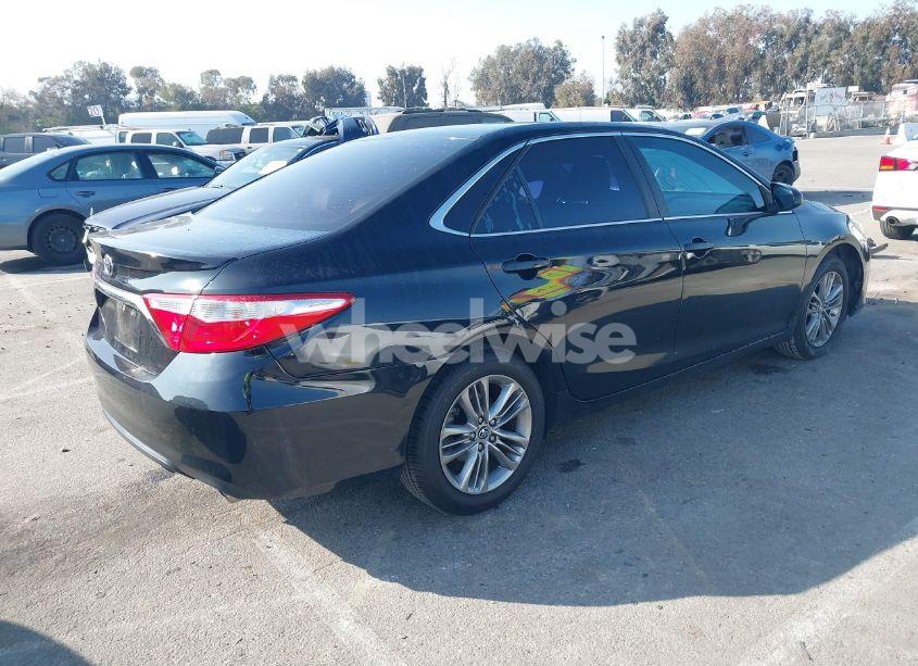 Photo 4 of 2016 Toyota Camry SE (VIN 4T1BF1FK5GU550542)