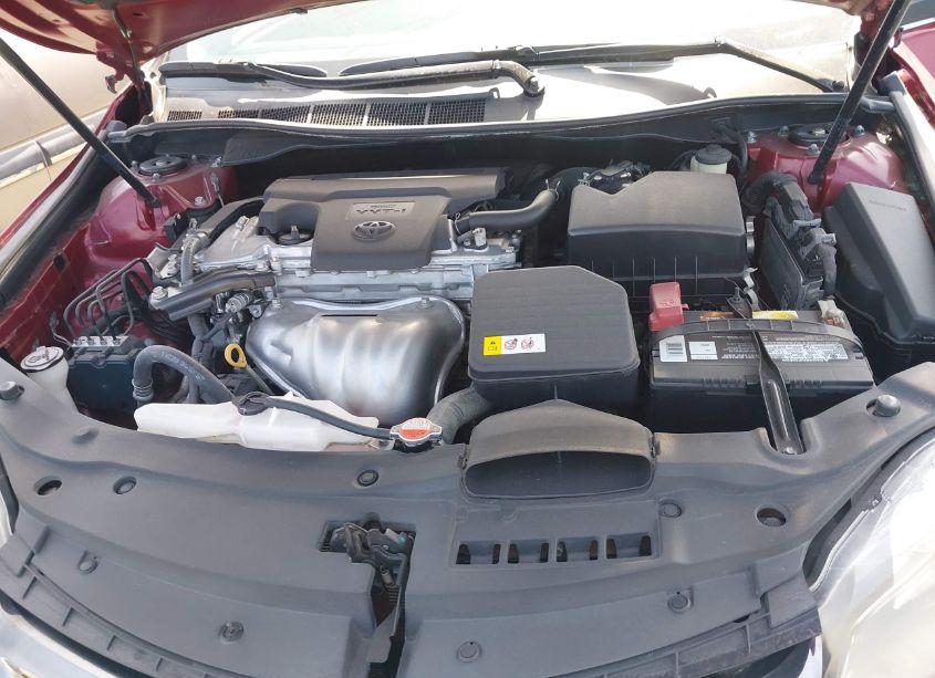 Photo 10 of 2016 Toyota Camry SE (VIN 4T1BF1FK5GU563601)