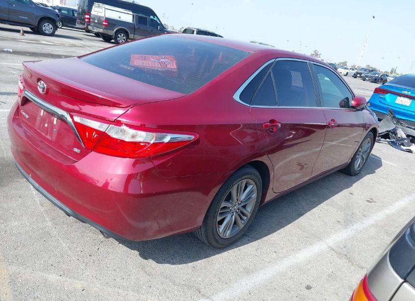 Photo 4 of 2016 Toyota Camry SE (VIN 4T1BF1FK5GU563601)