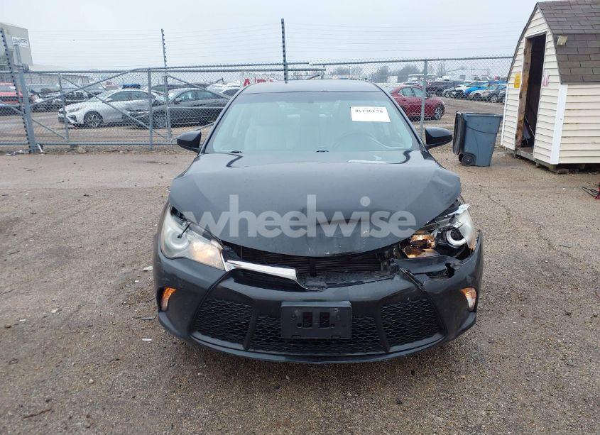 Photo 13 of 2016 Toyota Camry SE (VIN 4T1BF1FK5GU570564)