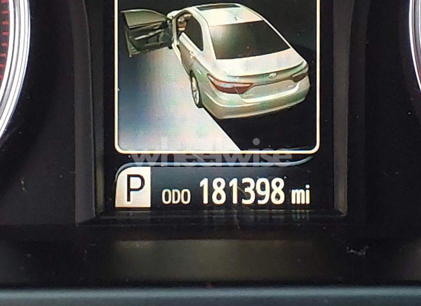 Photo 16 of 2016 Toyota Camry SE (VIN 4T1BF1FK5GU570564)