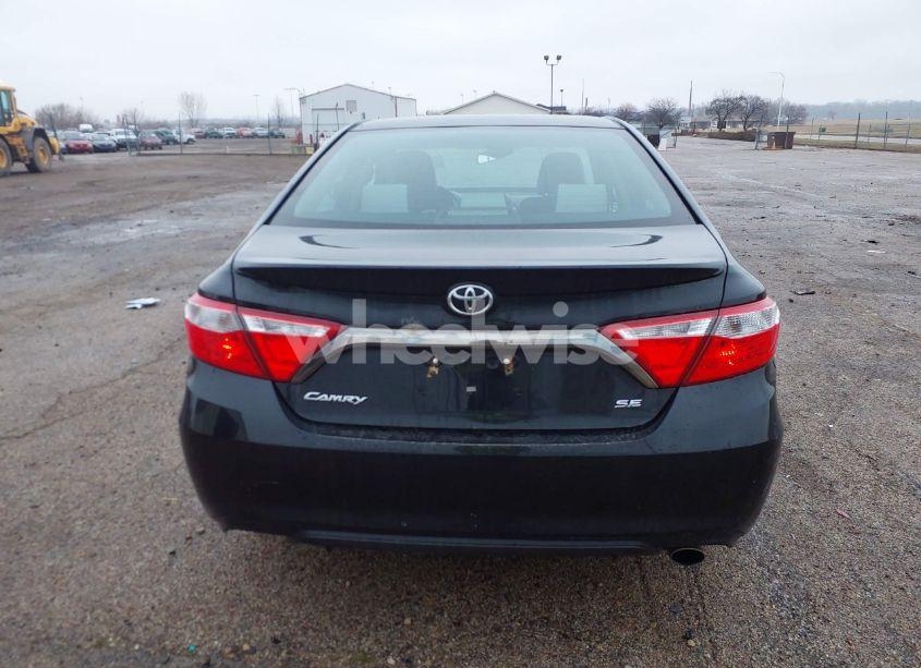 Photo 17 of 2016 Toyota Camry SE (VIN 4T1BF1FK5GU570564)