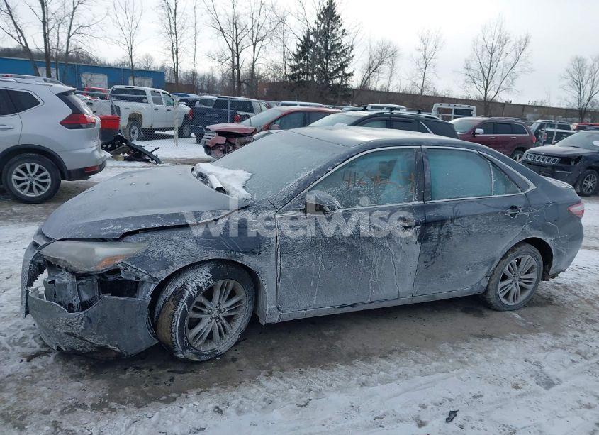 Photo 13 of 2016 Toyota Camry SE (VIN 4T1BF1FK5GU577269)