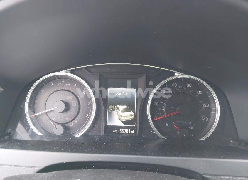 Photo 7 of 2016 Toyota Camry SE (VIN 4T1BF1FK5GU577269)