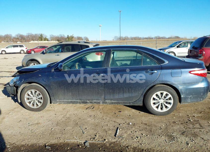 Photo 15 of 2016 Toyota Camry LE (VIN 4T1BF1FK5GU585744)