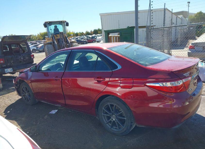 Photo 14 of 2016 Toyota Camry SE (VIN 4T1BF1FK5GU597814)