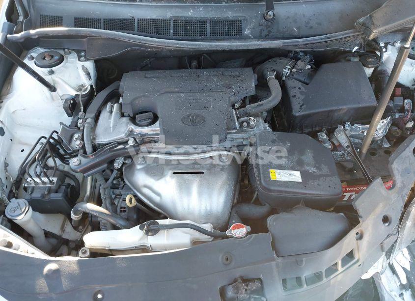 Photo 10 of 2016 Toyota Camry SE (VIN 4T1BF1FK5GU599496)