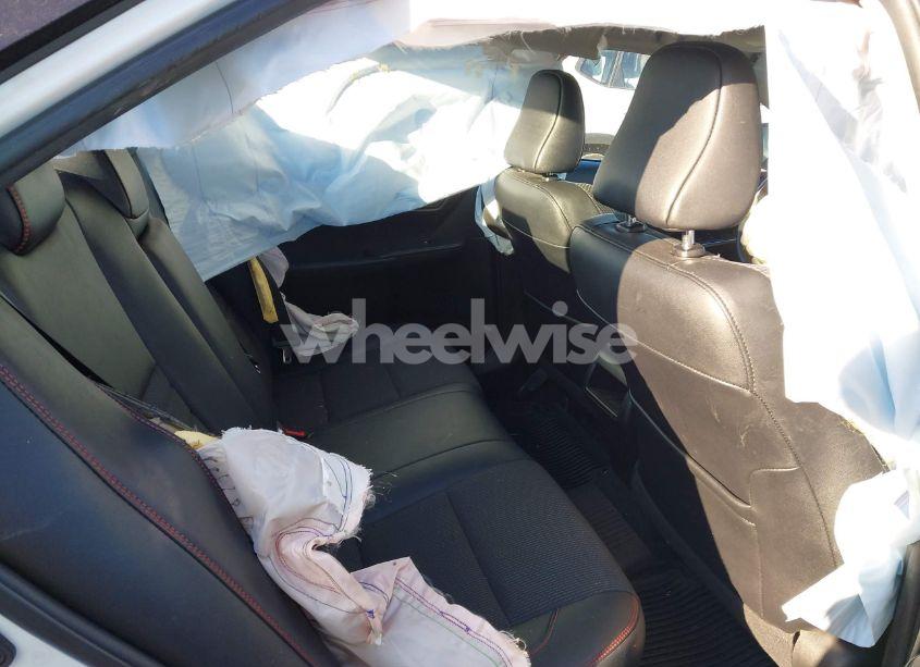 Photo 8 of 2016 Toyota Camry SE (VIN 4T1BF1FK5GU599496)