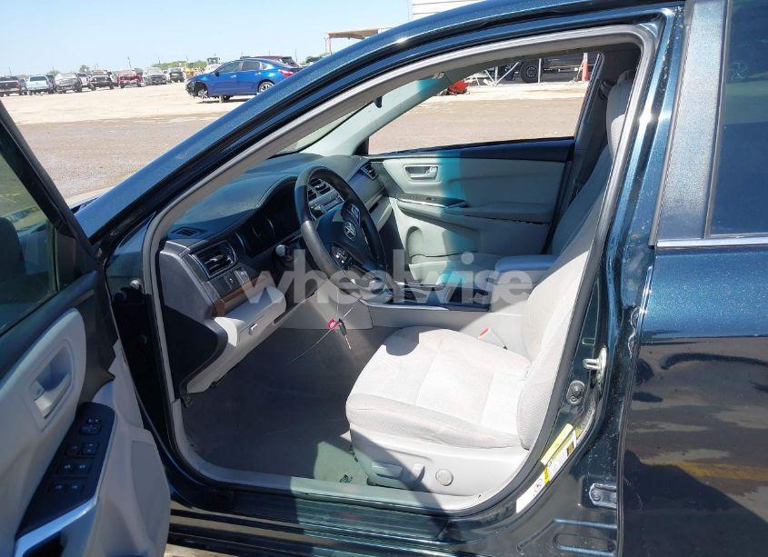 Photo 5 of 2017 Toyota Camry LE (VIN 4T1BF1FK5HU279354)