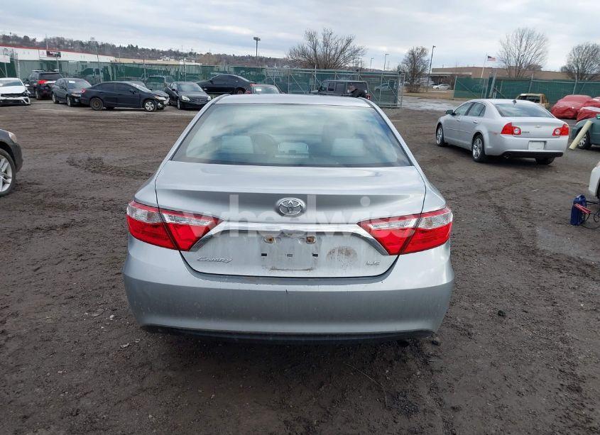 Photo 16 of 2017 Toyota Camry LE (VIN 4T1BF1FK5HU307587)