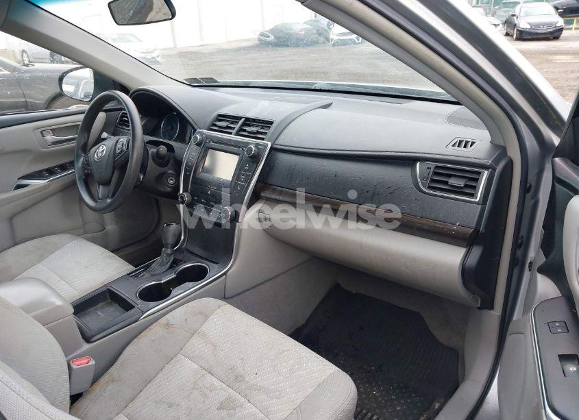 Photo 5 of 2017 Toyota Camry LE (VIN 4T1BF1FK5HU307587)