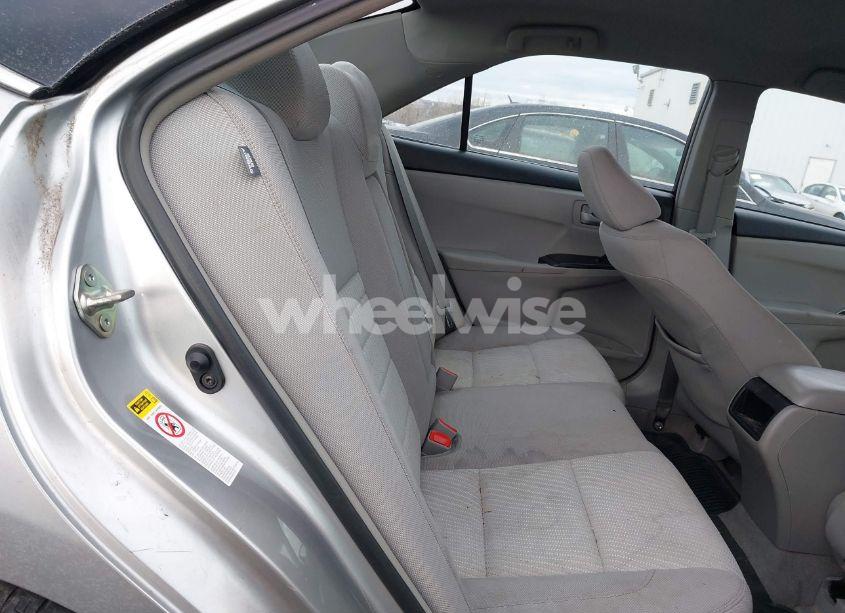 Photo 8 of 2017 Toyota Camry LE (VIN 4T1BF1FK5HU307587)