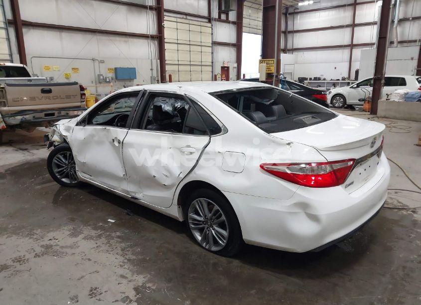 Photo 3 of 2017 Toyota Camry LE/XLE/SE/XSE (VIN 4T1BF1FK5HU319559)