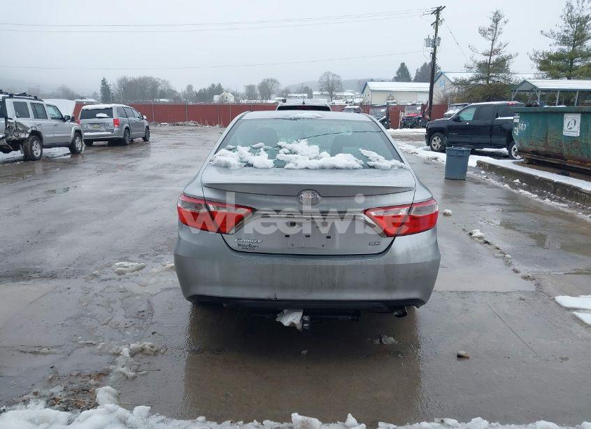 Photo 15 of 2017 Toyota Camry SE (VIN 4T1BF1FK5HU321716)