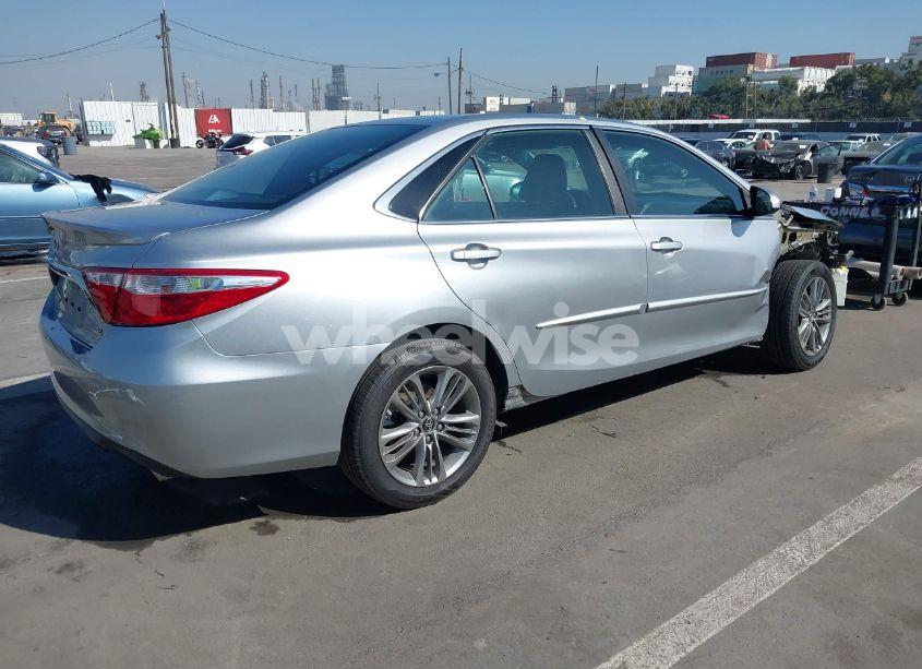 Photo 4 of 2017 Toyota Camry SE (VIN 4T1BF1FK5HU322509)