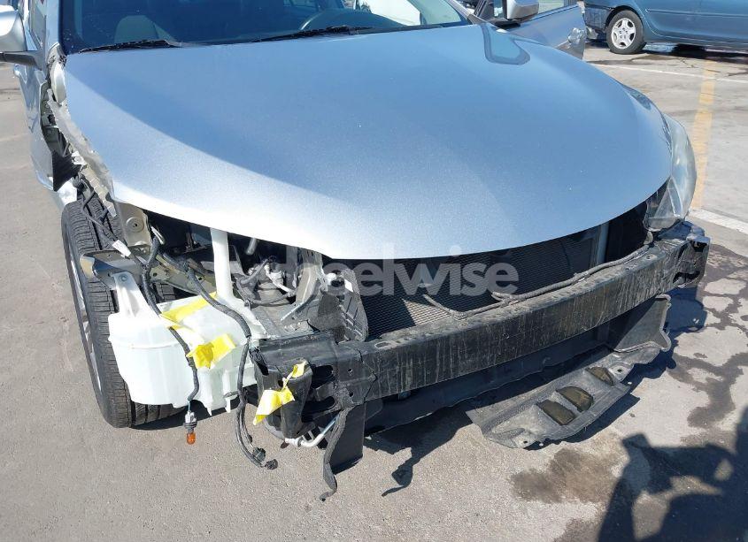 Photo 6 of 2017 Toyota Camry SE (VIN 4T1BF1FK5HU322509)