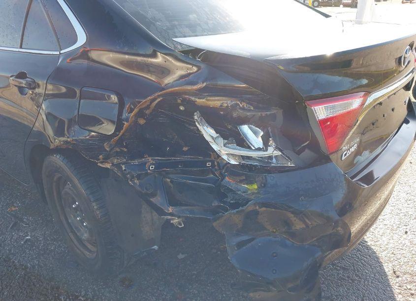 Photo 6 of 2017 Toyota Camry SE (VIN 4T1BF1FK5HU331386)