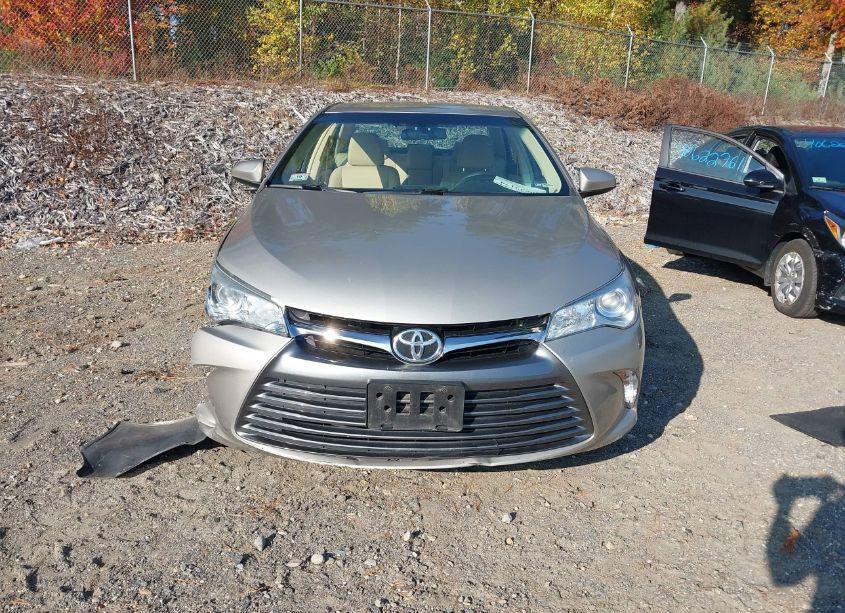 Photo 12 of 2017 Toyota Camry LE (VIN 4T1BF1FK5HU335406)