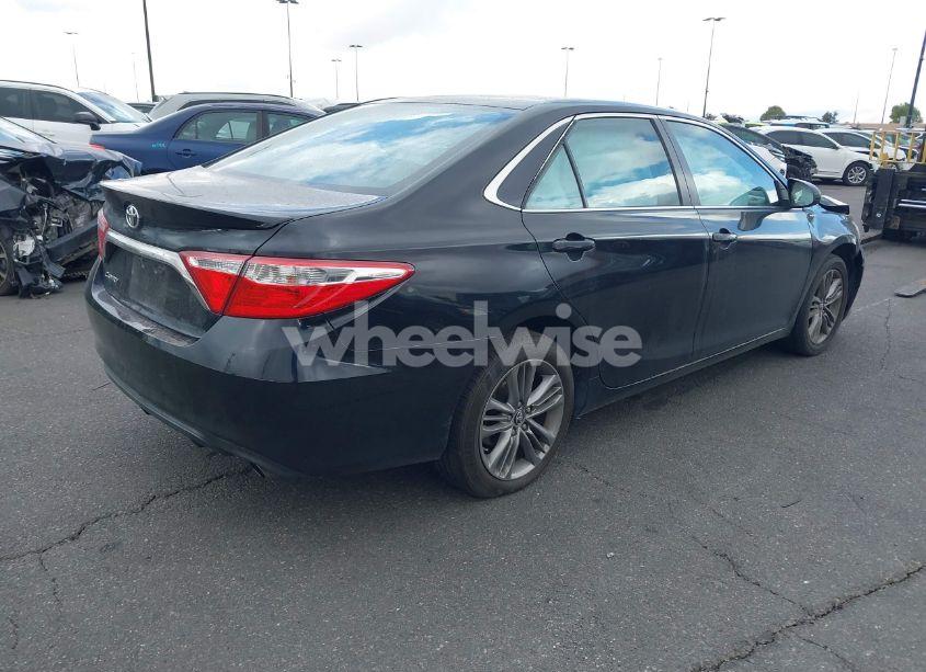 Photo 4 of 2017 Toyota Camry SE (VIN 4T1BF1FK5HU336894)