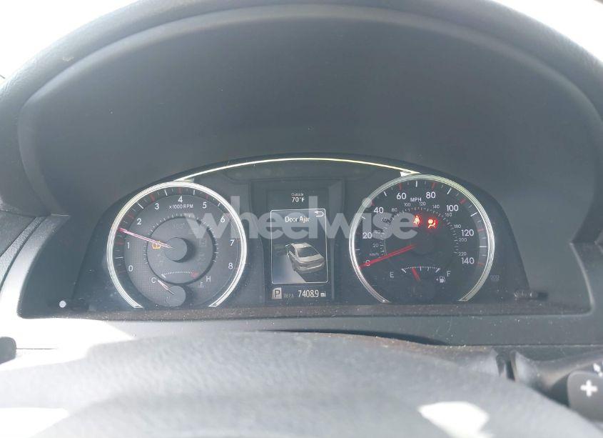 Photo 7 of 2017 Toyota Camry SE (VIN 4T1BF1FK5HU336894)