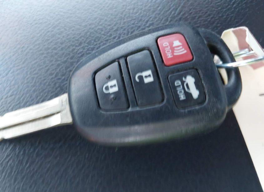 Photo 11 of 2017 Toyota Camry SE (VIN 4T1BF1FK5HU338354)