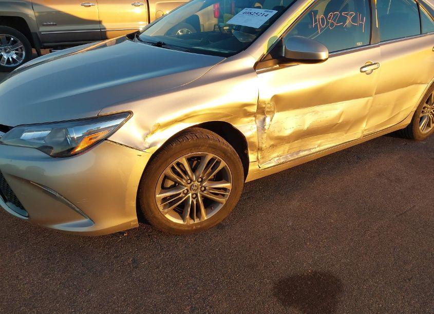 Photo 6 of 2017 Toyota Camry SE (VIN 4T1BF1FK5HU338354)