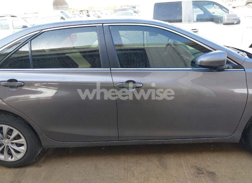 Photo 13 of 2017 Toyota Camry LE (VIN 4T1BF1FK5HU346390)