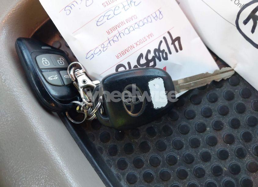 Photo 11 of 2017 Toyota Camry SE (VIN 4T1BF1FK5HU361956)